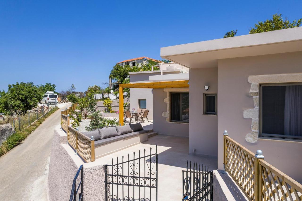 Villa Eva Provarma Luaran gambar